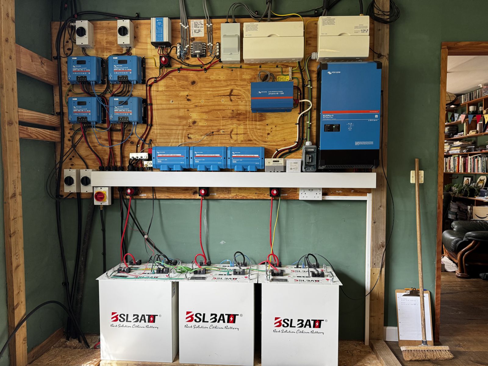 Off-grid Victron inverter and battery installation